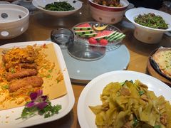 -黄泥岗·地道湖北菜(奥特莱斯店)