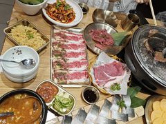 -青瓦餐厅·生鱼片·韩园烤肉(西塔店)