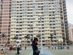 -彩虹村
