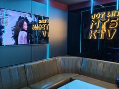 -唱吧麦颂KTV(西单华威潮铺街店)