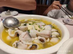 -美人鱼悬崖海景餐厅(鹿嘴山庄店)