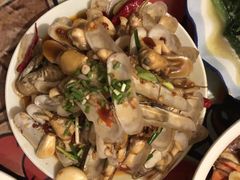 -冶建镜子·老南昌大排档·江西虾王(总店)