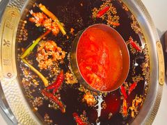 -潮火锅·麻辣牛肉火锅(观音桥方圆·LIVE店)