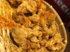 -爆炸头阿姨小四川正宗川味小吃(无任何分店)