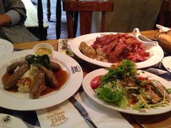 皇冠自酿啤酒坊-皇冠自酿啤酒坊(中国红街5号楼店)