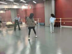 -舞霖精灵国际舞蹈教育中心(华创生活广场店)