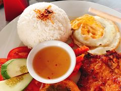 -Lanterns Vietnamese Restaurant