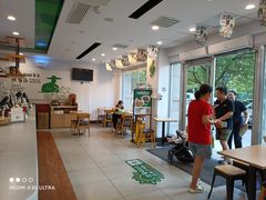 -老乡鸡(滨湖假日店)