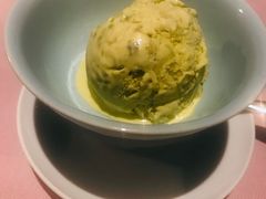 黄金脆带鱼-荣轩(新荣记环球金融中心店)