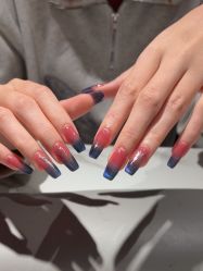 -丽心自助美甲美睫