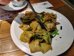 -黄泥岗·地道湖北菜(奥特莱斯店)