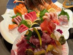 -蟹犇前•帝王蟹雪蟹(陆家嘴店)