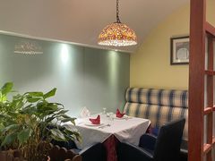 卡座-维兰西餐(万泉河店)