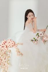 点击看大图 -THE QUEEN(北京店)