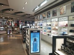 -日上免税店(三径路t3店)