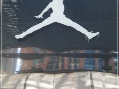 -Air Jordan(世贸天阶店)