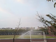 -上海市曹杨第二中学