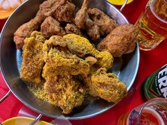 -BHC炸鸡(明洞总店)