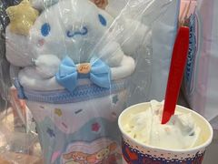 -DQ·蛋糕·冰淇淋(浦江欢乐颂店)