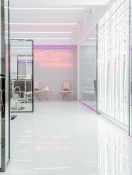 -SWANK SALON