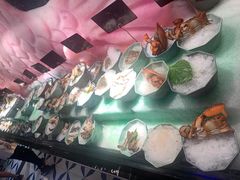 -淡尾·海鲜自助概念餐厅(虹桥南丰城店)
