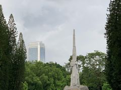 -烈士陵园(地铁站)