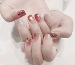 -缪斯美甲美睫