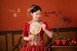 -雪中彩影婚纱摄影·微光艺术中心