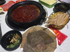 -钢管厂歆瑞源油卤串串香(春熙路太古里店)