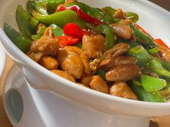 -关东小磨东北菜(上海长风大悦城店)