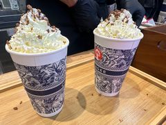 -霸王茶姬(上海静安大悦城店)