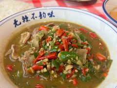 -笨豆腐居民楼菜馆•江西小炒(天津开发区店)