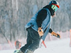 -中旅松花湖滑雪场