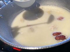 -捞王锅物料理(上海世茂广场店)