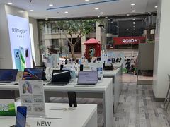 -荣耀授权专卖店(黄浦浙江中路店)