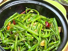 -云海肴·汽锅鸡·云南菜(天山百盛优客店)