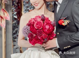 超级温柔的家宝 小J的年度温婉气质新娘 家宝是那种坐