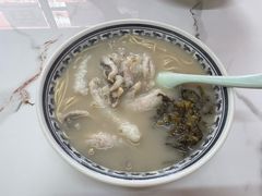 -明呈黄鱼面馆(斜土路店)