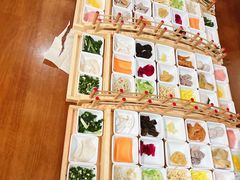 -香麒园·过桥米线·南湖雅宴