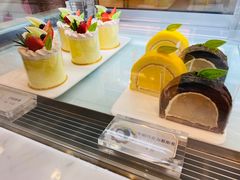 -花花卷卷·鲜食蛋糕(静安久光百货店)