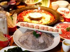 -潮火锅·麻辣牛肉火锅(观音桥方圆·LIVE店)