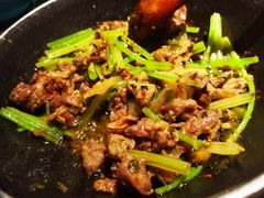 猫儿山的小黄牛-吃饭皇帝大(合生汇店)