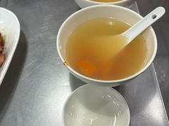 -华香鹅快餐店