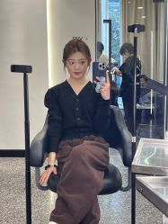 -SWANK SALON
