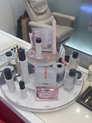 -奥伦纳素Erno Laszlo