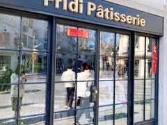 -Fridi Patisserie Cafe