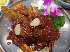 -明洞阿姨·韩式酱蟹烤肉·创意料理(三元桥店)