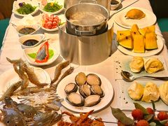 -领鲜活海鲜榴莲自助火锅(东门店)