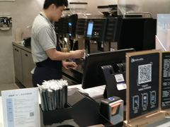 -瑞幸咖啡(新生活广场紫金山路店)