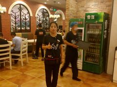 -闫府私房菜(经四路万达店)